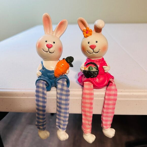 Pair of Easter bunny shelf sitters springtime spring decoration buffalo plaid - Picture 5 of 8
